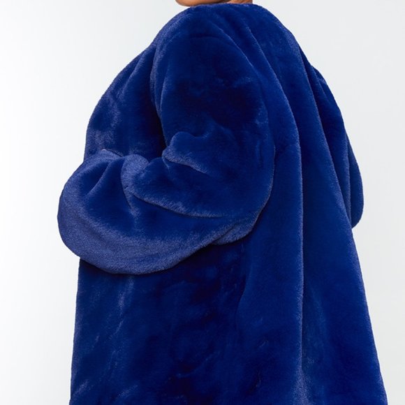 PLUS  THE ROYAL IN BLUE FAUX FUR COAT ( BRAND NEW !!!! ) - Picture 2 of 5